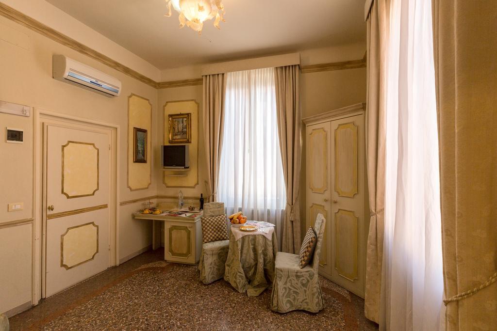 Antica Residenza D'Azeglio Room&Breakfast Di Charme Μπολόνια Εξωτερικό φωτογραφία