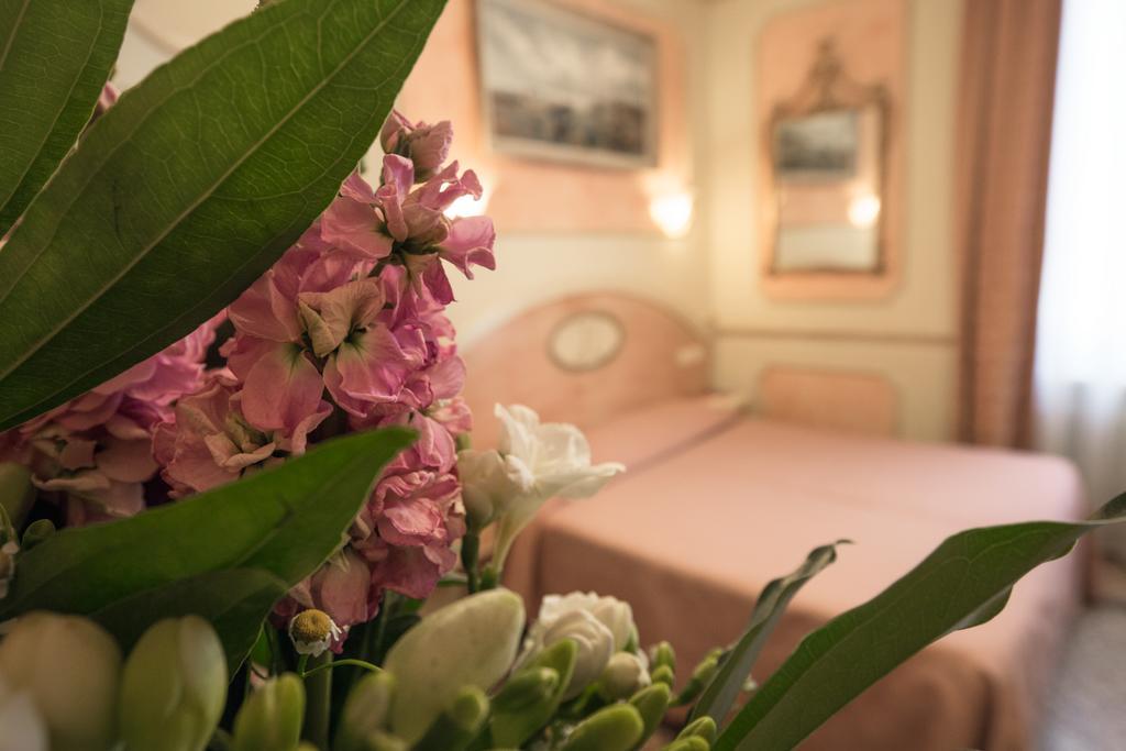 Antica Residenza D'Azeglio Room&Breakfast Di Charme Μπολόνια Εξωτερικό φωτογραφία